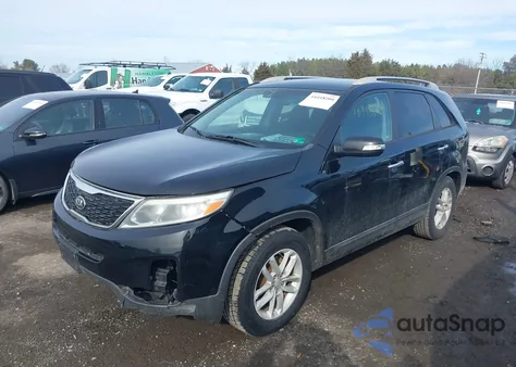 2015 Kia Sorento Lx z USA, uszkodzony, nr VIN 5XYKT4A61FG650193